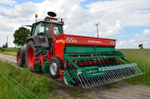  Сеялка Agro-masz SR 250 (однодисковый сошник)