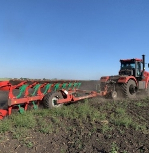 Оборотный полунавесной плуг Sukov ArcoAgro 6+1+1 180 on-land Оборотный полунавесной плуг Sukov ArcoAgro 6+1+1 180 on-land