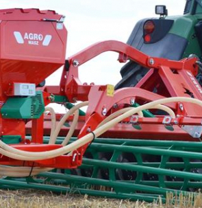 Пневматический подсеиватель трав Agro-Masz SP 230 (контроль скорости от копирующего колеса + компьютер AP2)) Пневматический подсеиватель трав Agro-Masz SP 230 (контроль скорости от копирующего колеса + компьютер AP2))