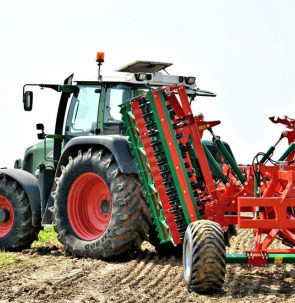 Предпосевной культиватор Agro-masz AUC 3 + каток crosskill 400 с загребающей планкой Предпосевной культиватор Agro-masz AUC 3 + каток crosskill 400 с загребающей планкой