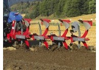 Плуг оборотный Unia IBIS L  3+1  (c болтовой защитой)